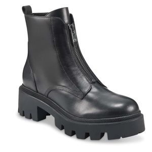 Black booties. Zippa by Marc fisher. Worn once!